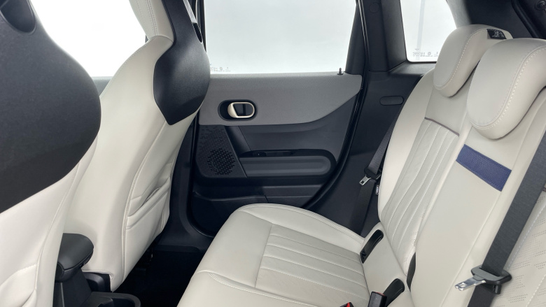 MINI Cooper 1.5 C Exclusive 5dr Auto Petrol Hatchback